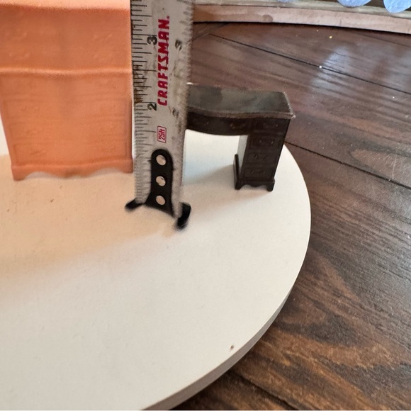 Vintage plastic dollhouse furniture dresser chair and desk - Picture 6 of 6